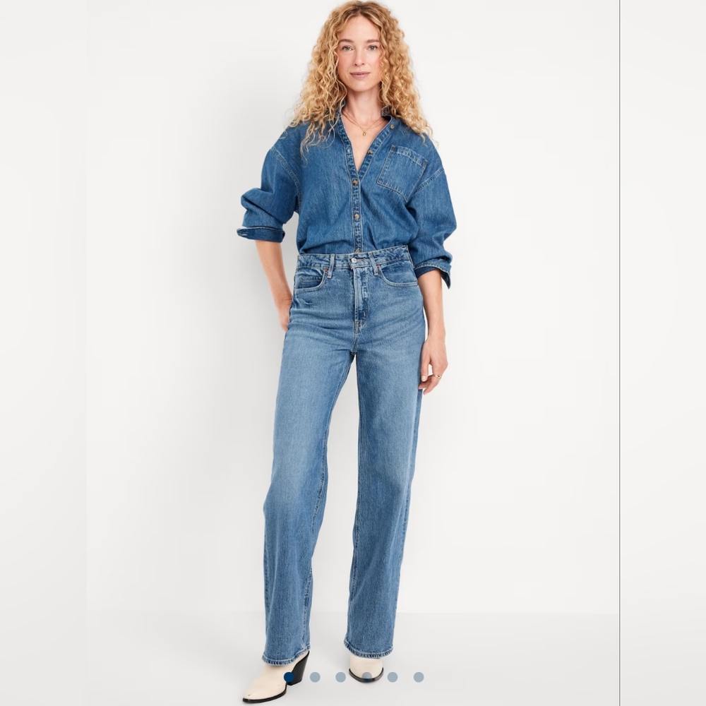 Old Navy Extra High-Waisted Sky-Hi Wide-Leg Jeans in Durango, Size 10